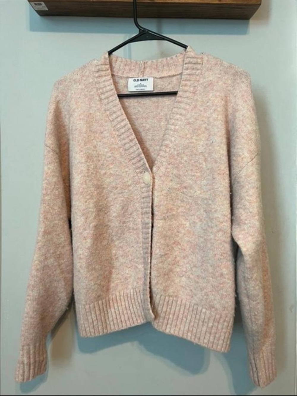 Old Navy Women's Light Pink V-Neck Button Cardigan